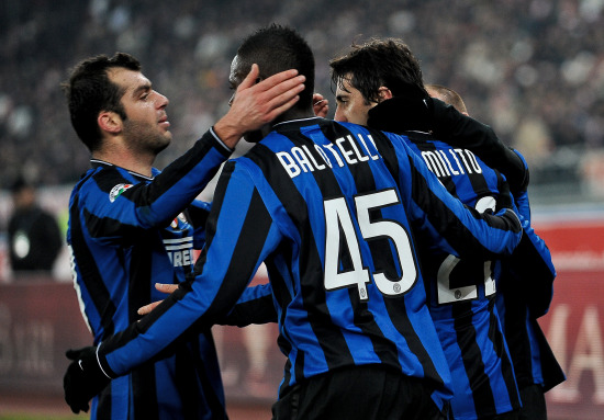 暖心！独行侠队今天为欧文的女儿阿祖莉·欧文送上生日祝福